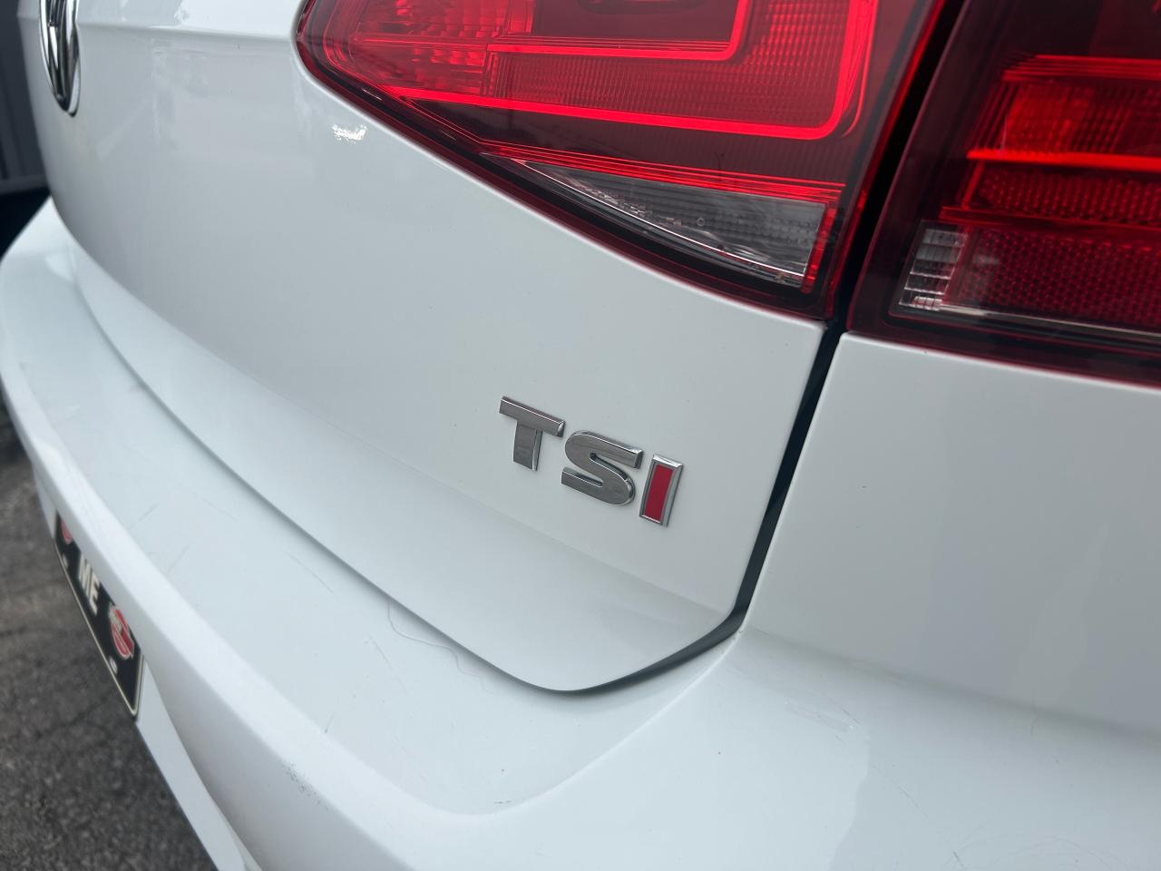 2017 Volkswagen Golf TRENDLINE - Photo #4