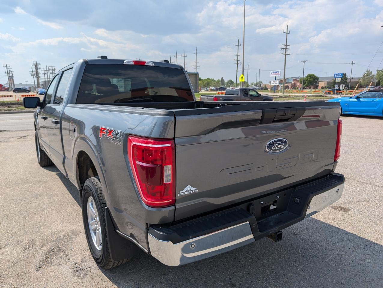 2021 Ford F-150 XLT | NO ACCIDENTS | CARPLAY | 6 PSNGR - Photo #5