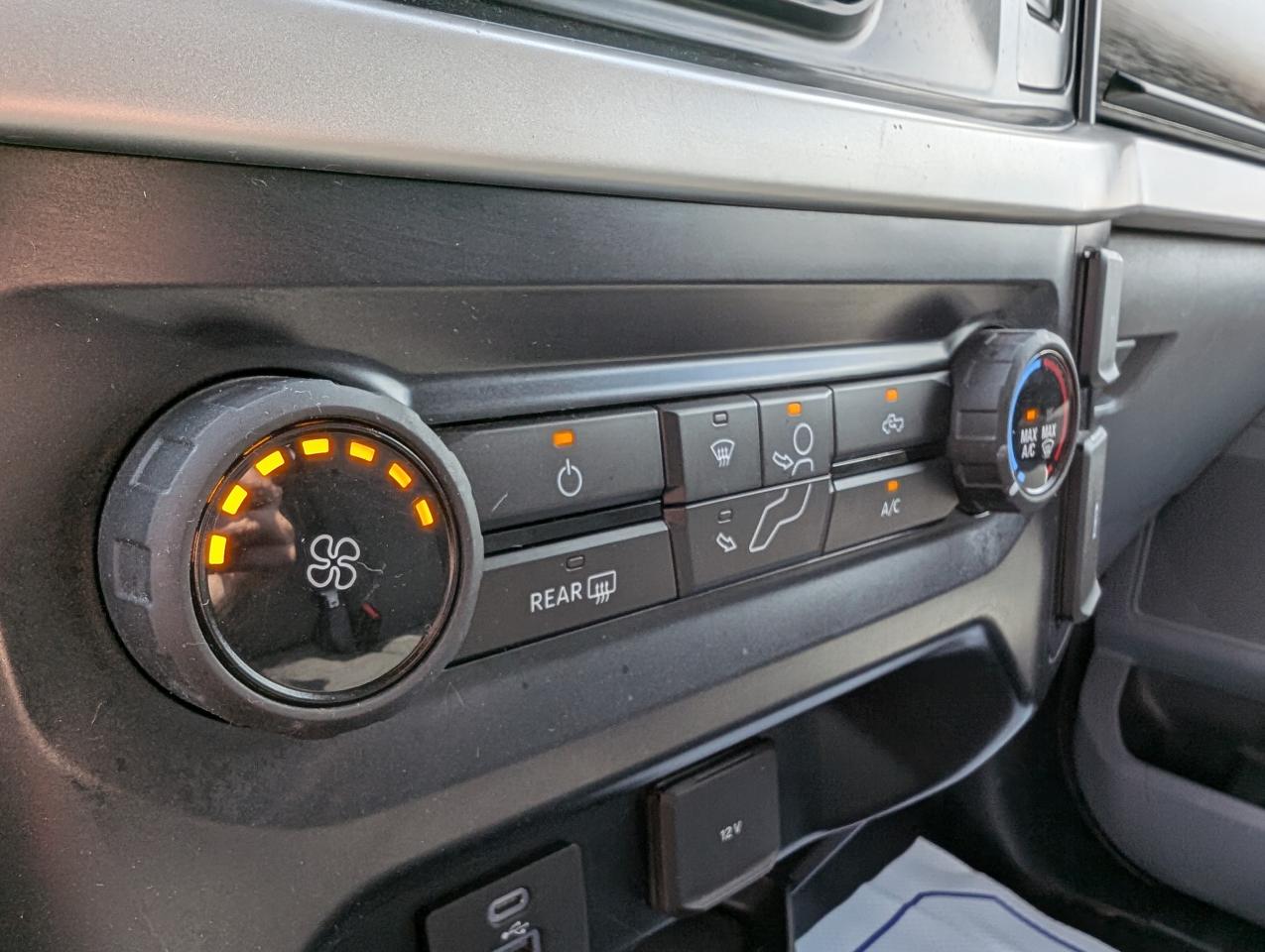 2021 Ford F-150 XLT | NO ACCIDENTS | CARPLAY | 6 PSNGR - Photo #14