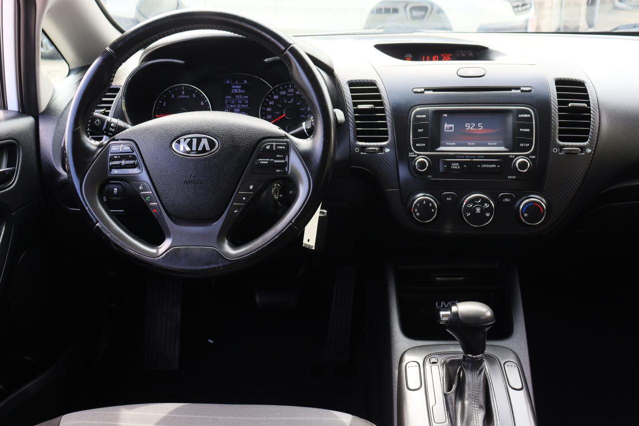 2015 Kia Forte EX | Auto | Reverse Cam | Bluetooth | Cold A/C ++ Photo65