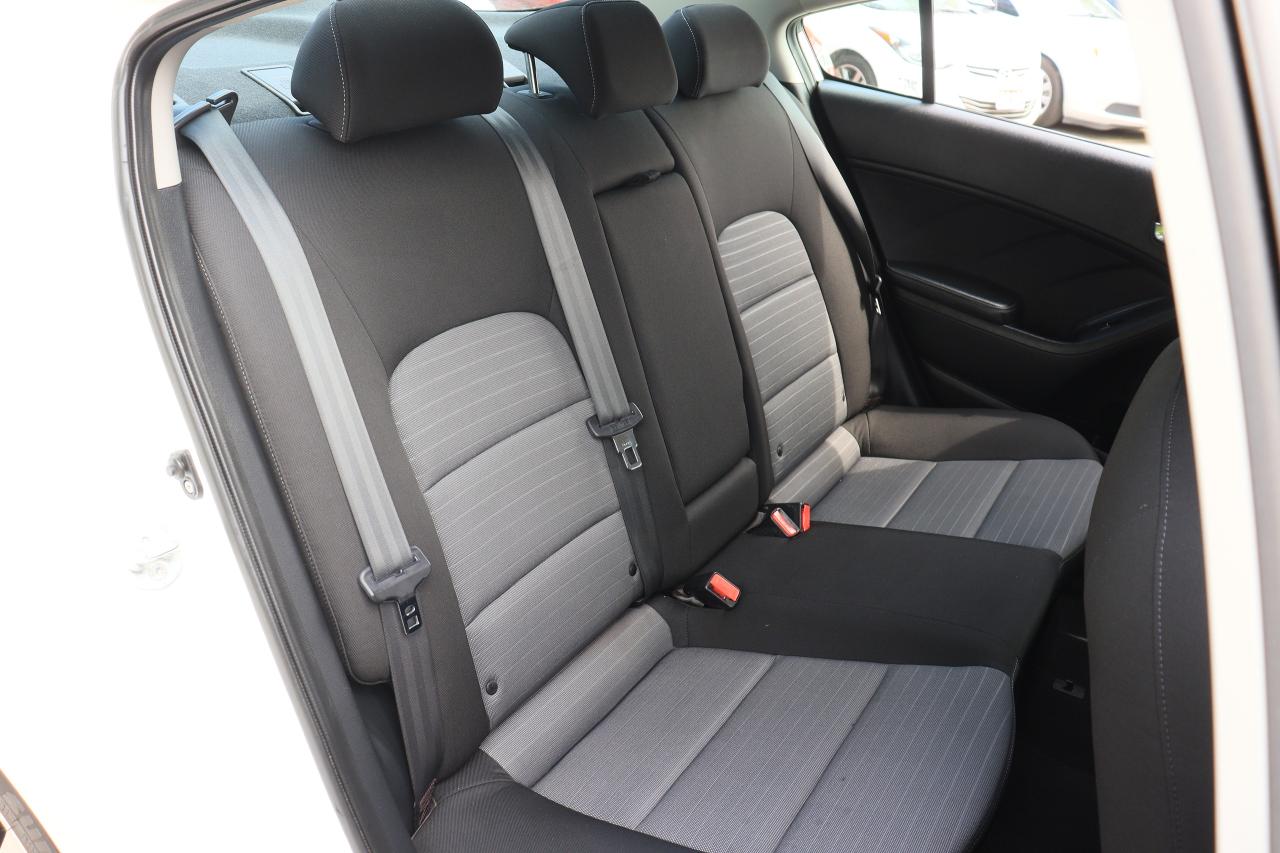 2015 Kia Forte EX | Auto | Reverse Cam | Bluetooth | Cold A/C ++ Photo27
