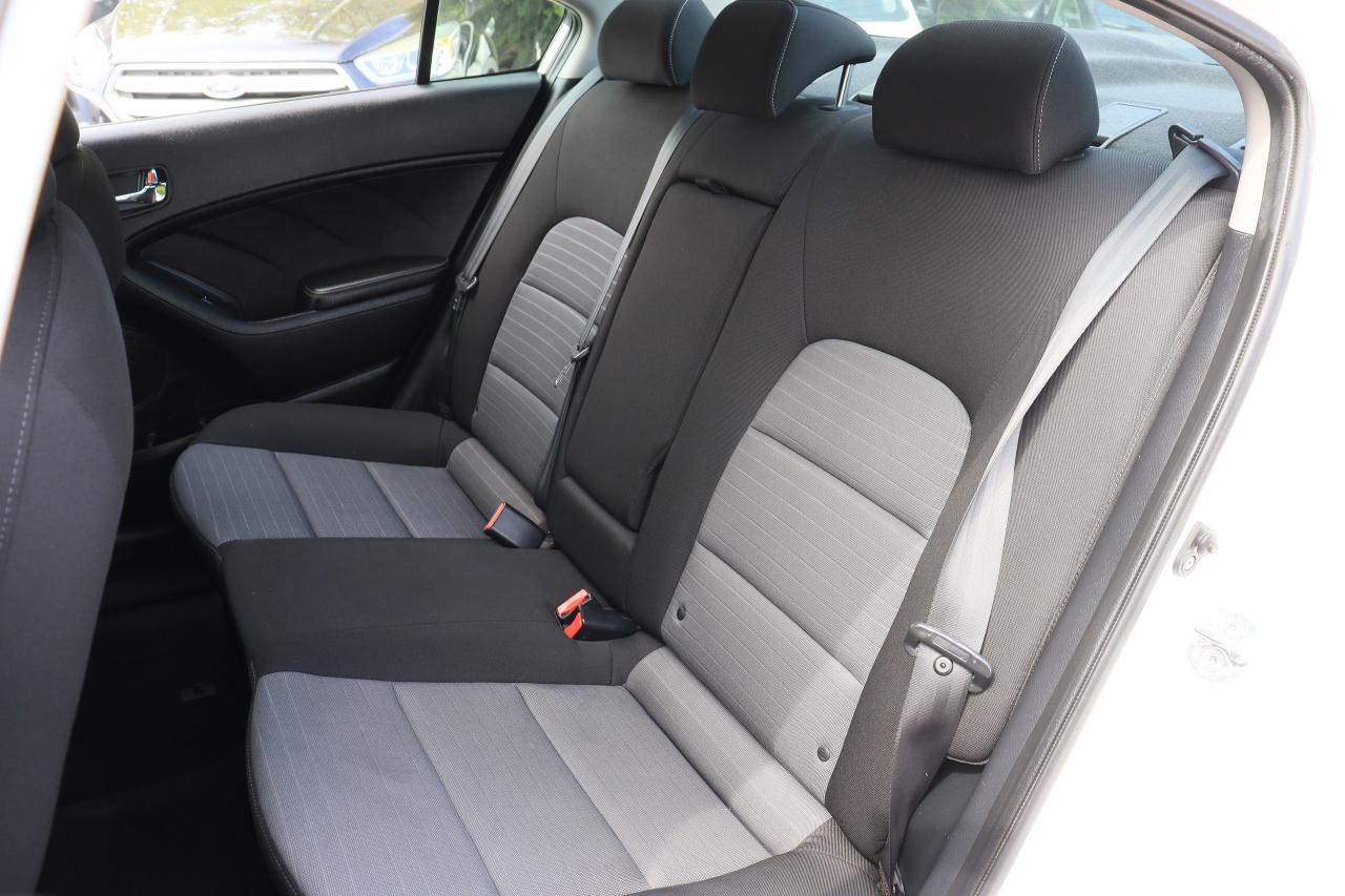 2015 Kia Forte EX | Auto | Reverse Cam | Bluetooth | Cold A/C ++ Photo59
