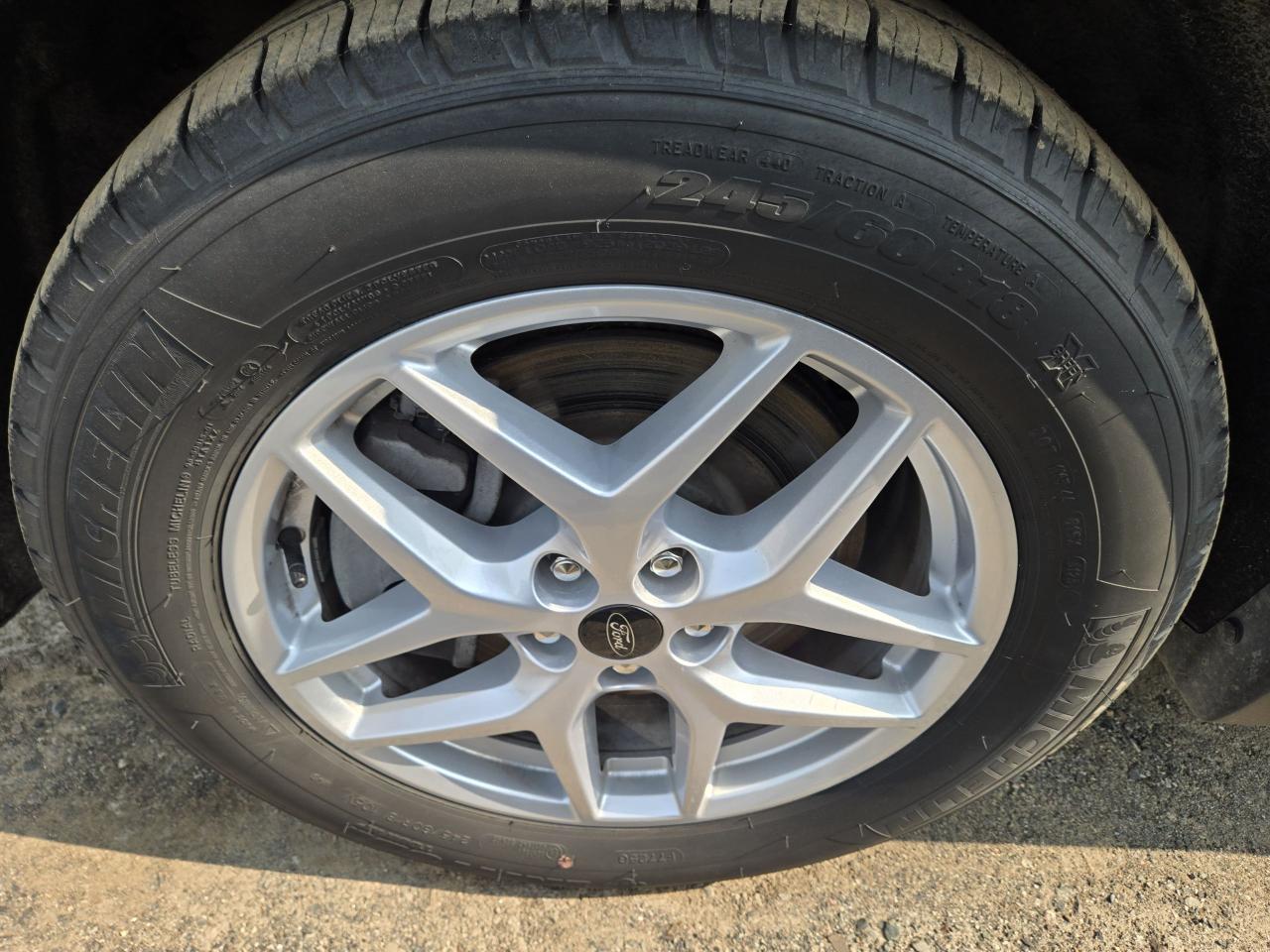 2024 Ford Edge SEL - Photo #23