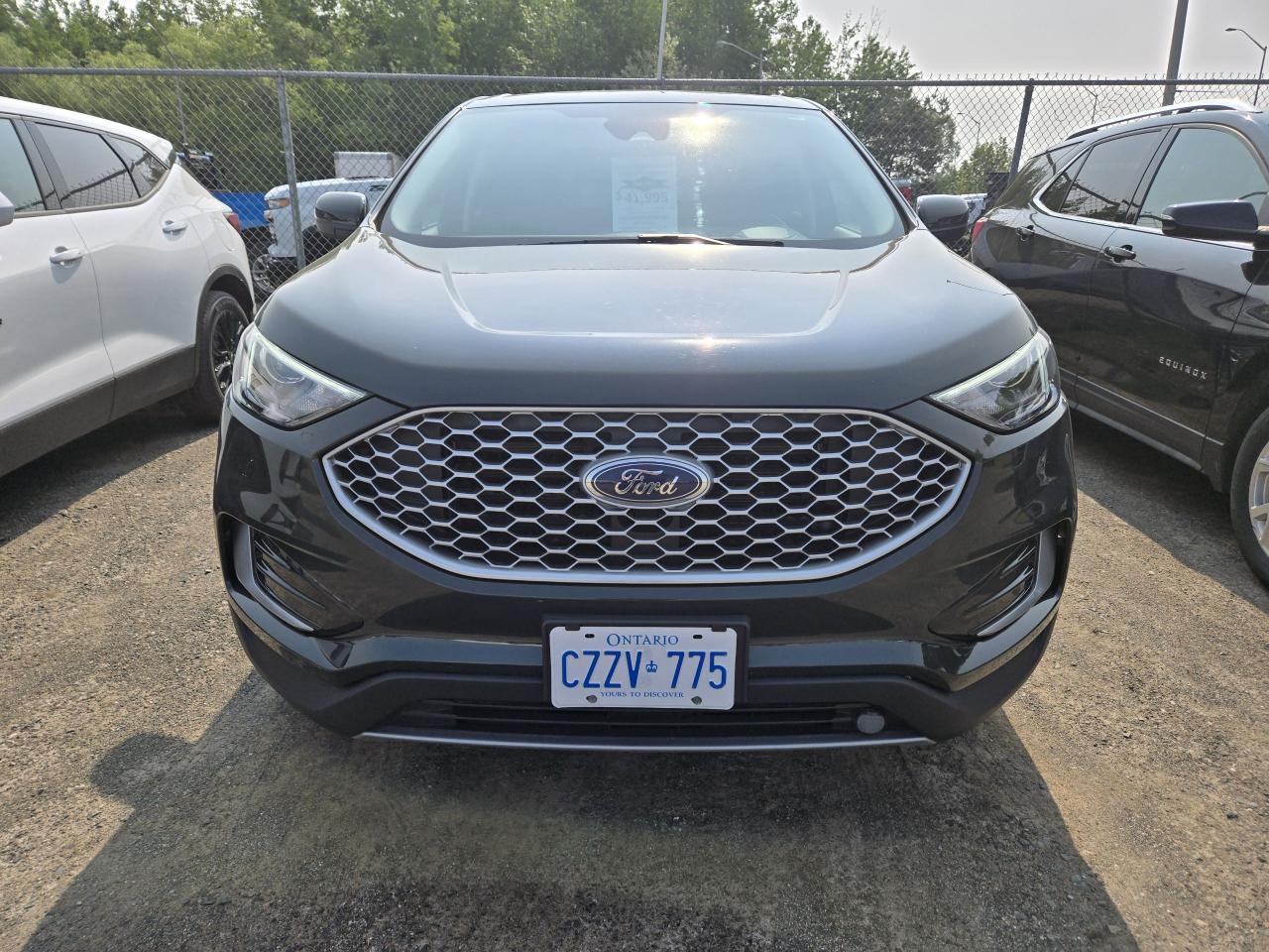 2024 Ford Edge SEL - Photo #2