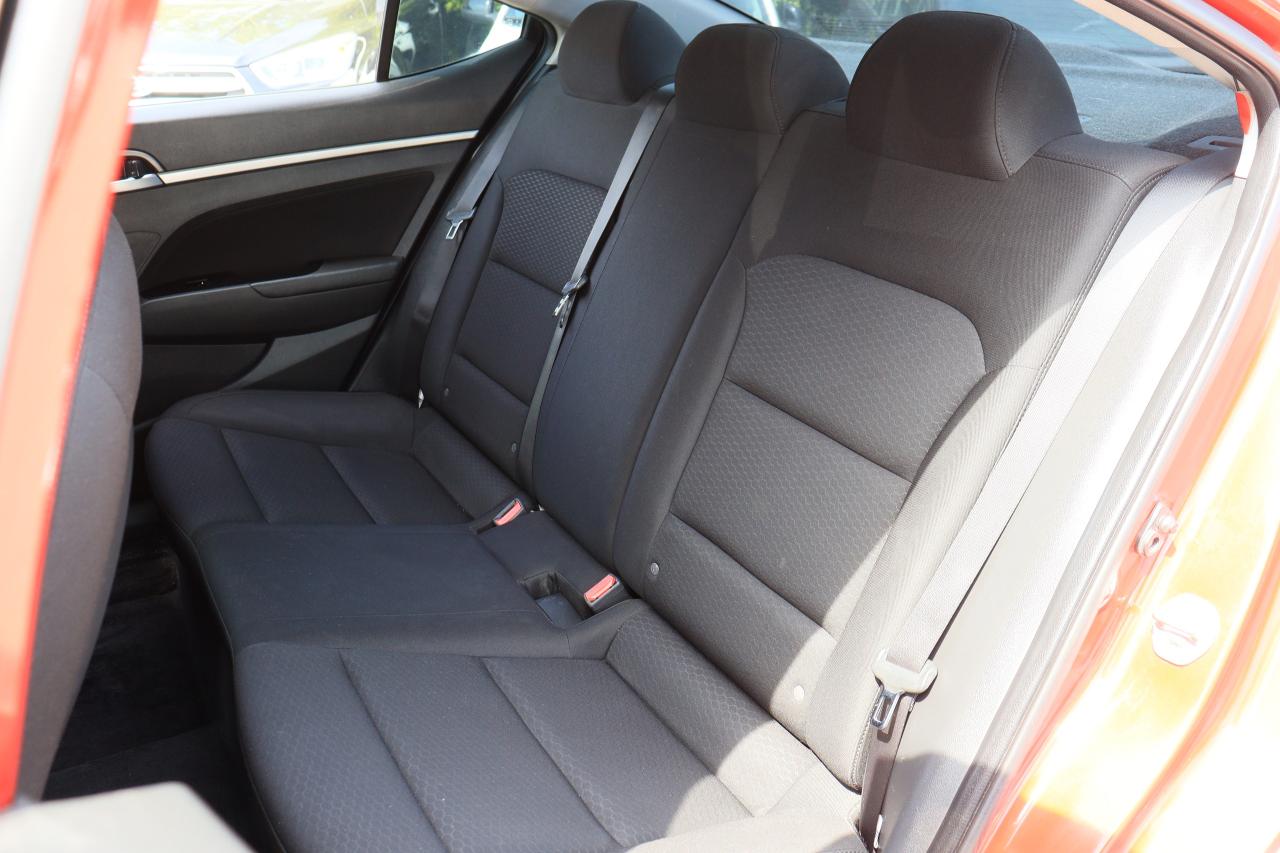 2020 Hyundai Elantra Preferred | Auto | CarPlay | Cam | BSM | Tinted Photo67