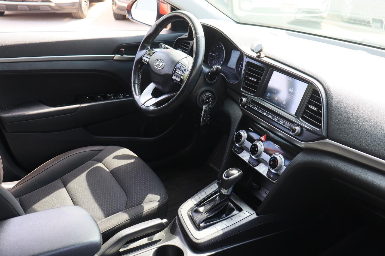 2020 Hyundai Elantra Preferred | Auto | CarPlay | Cam | BSM | Tinted Photo71