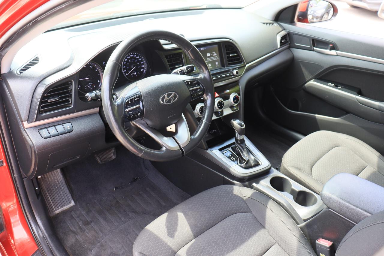 2020 Hyundai Elantra Preferred | Auto | CarPlay | Cam | BSM | Tinted Photo27