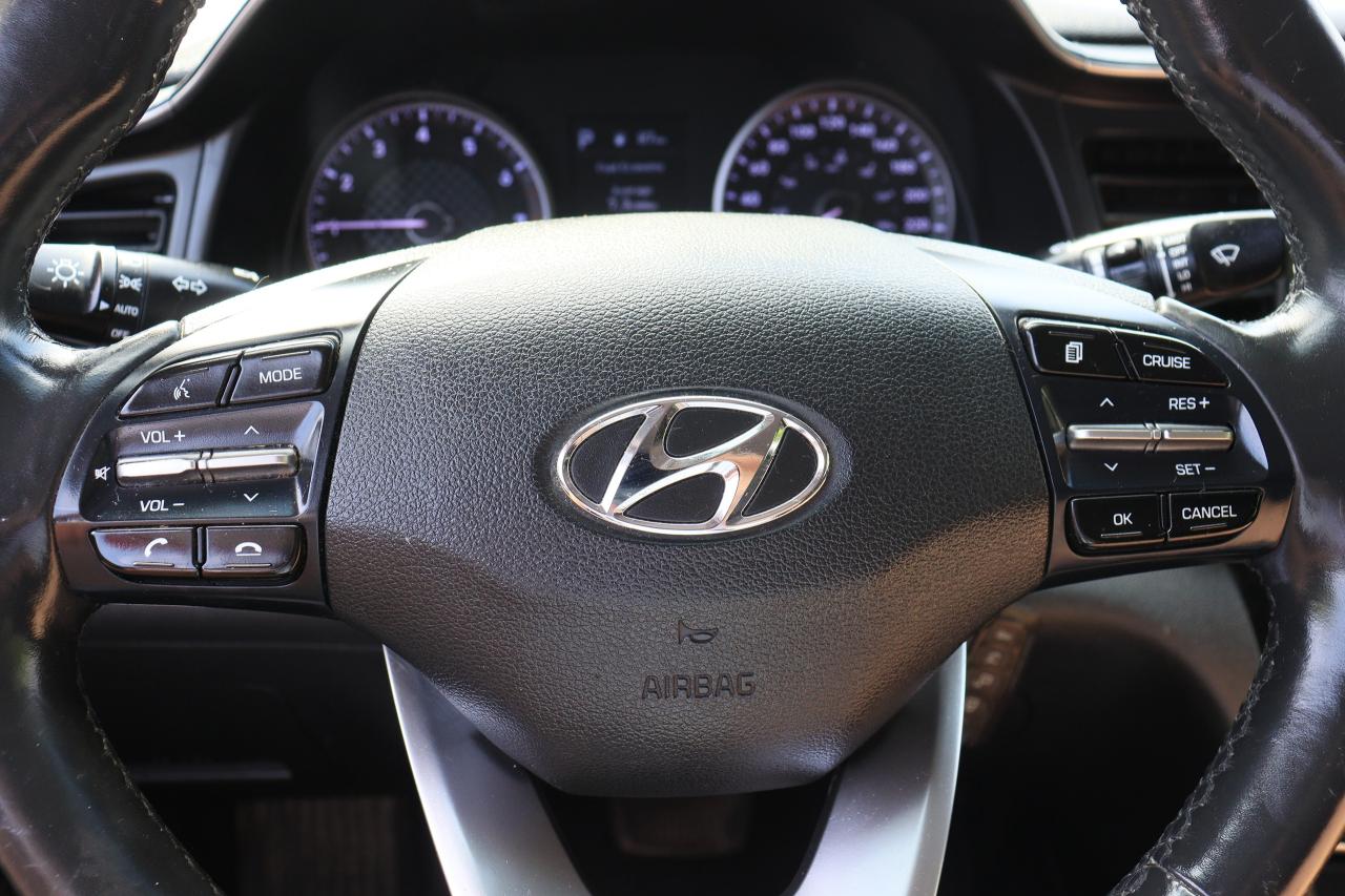 2020 Hyundai Elantra Preferred | Auto | CarPlay | Cam | BSM | Tinted Photo21