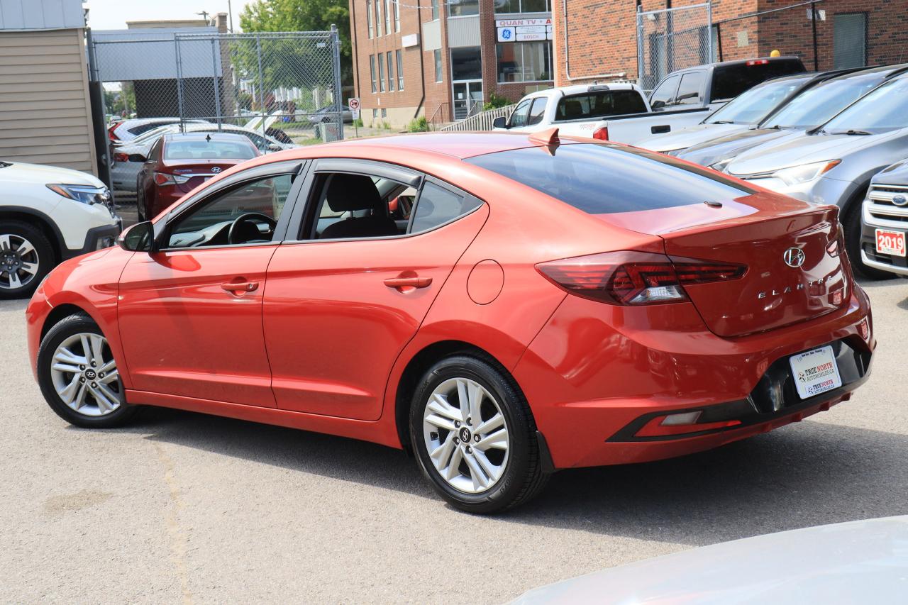 2020 Hyundai Elantra Preferred | Auto | CarPlay | Cam | BSM | Tinted Photo45