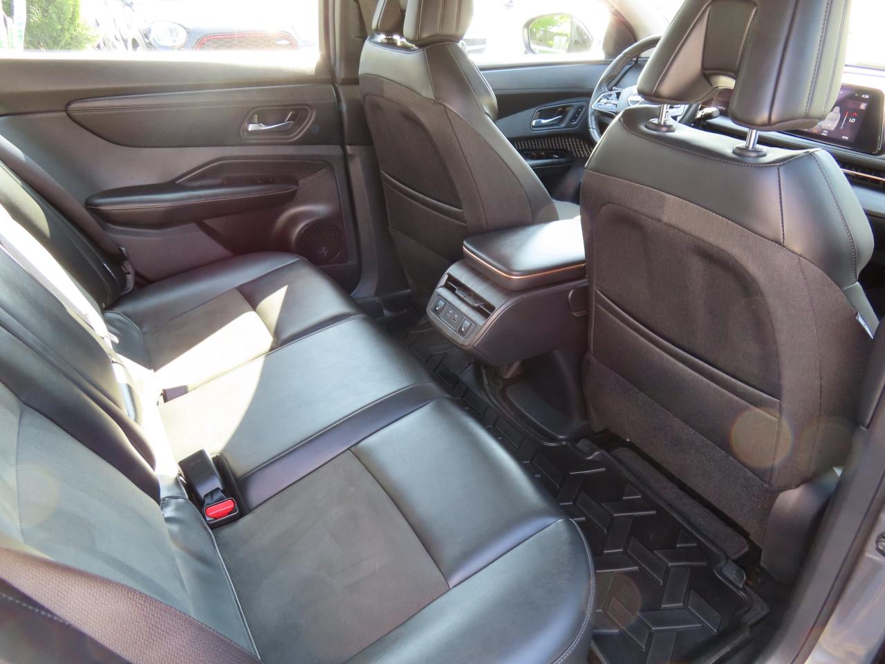 2023 Nissan Ariya ENGAGE - Navigation System - Wood Trim !!! Photo