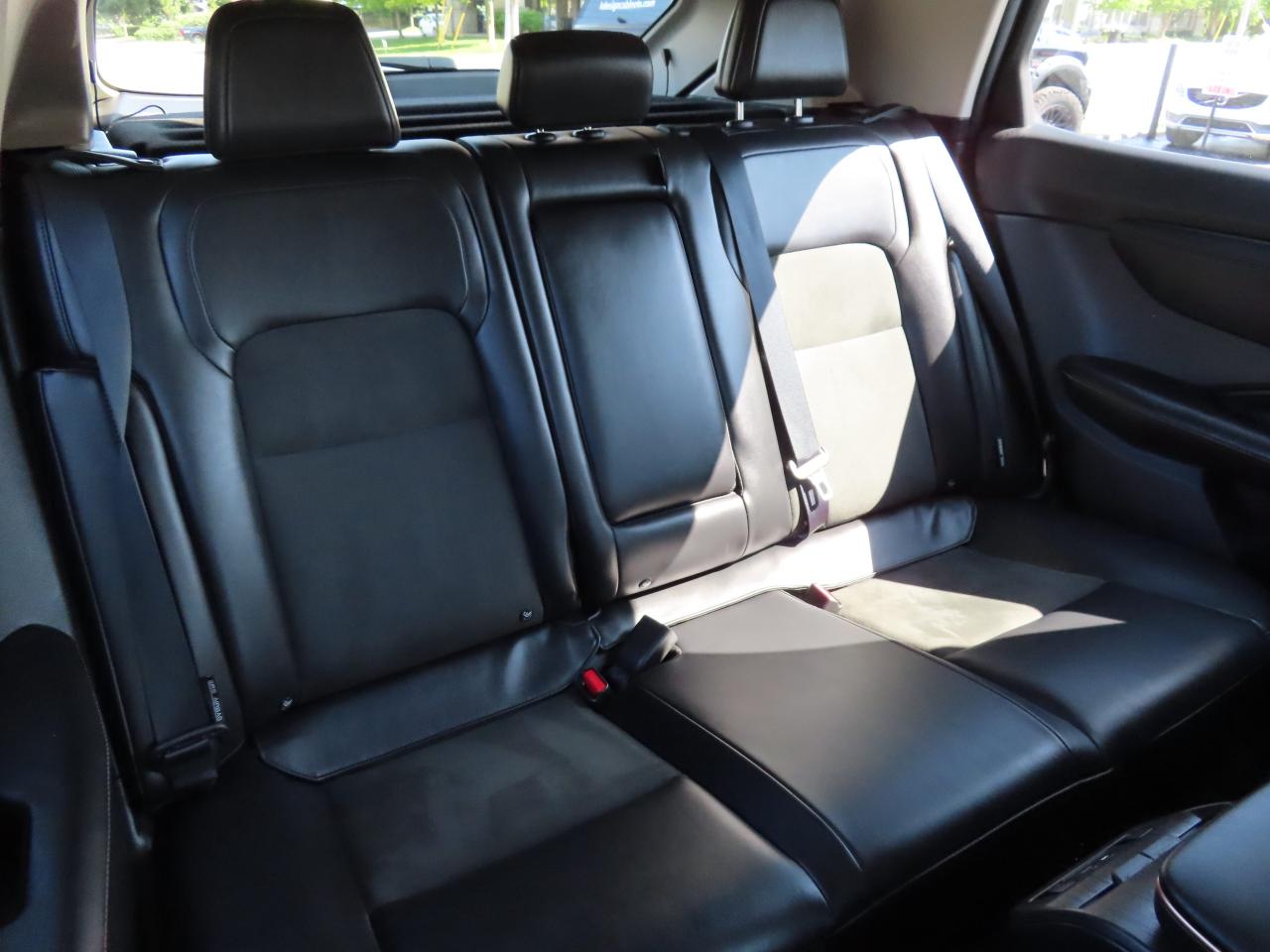 2023 Nissan Ariya ENGAGE - Navigation System - Wood Trim !!! Photo