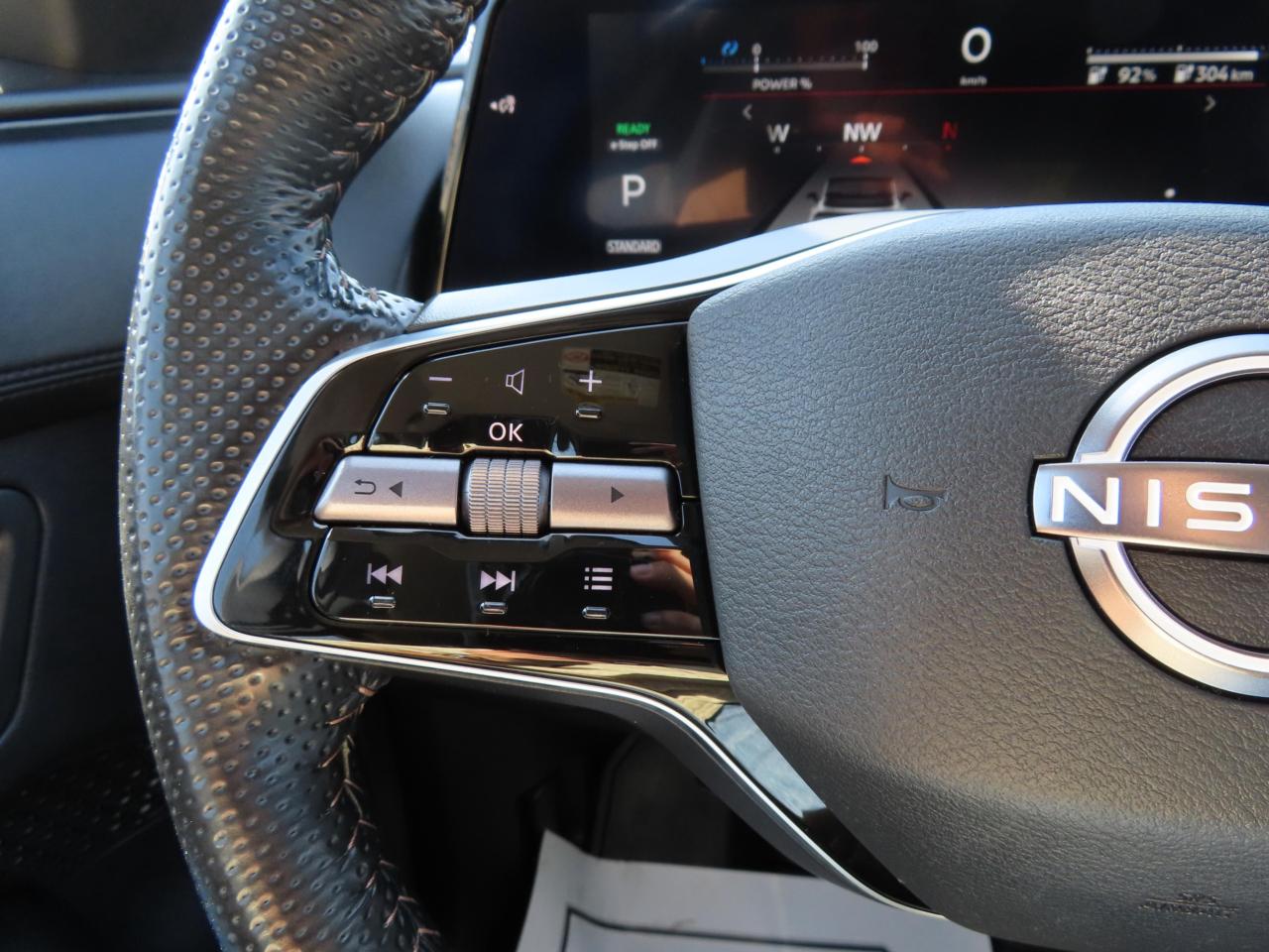 2023 Nissan Ariya ENGAGE - Navigation System - Wood Trim !!! Photo