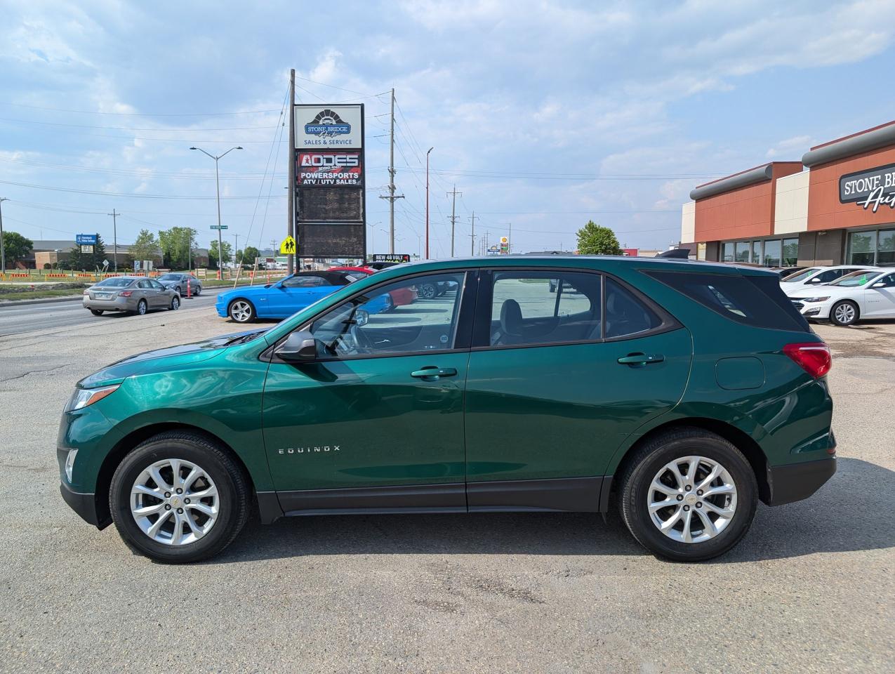 2018 Chevrolet Equinox LS | HEATED SEATS | CARPLAY | ONE OWNER - Photo #6