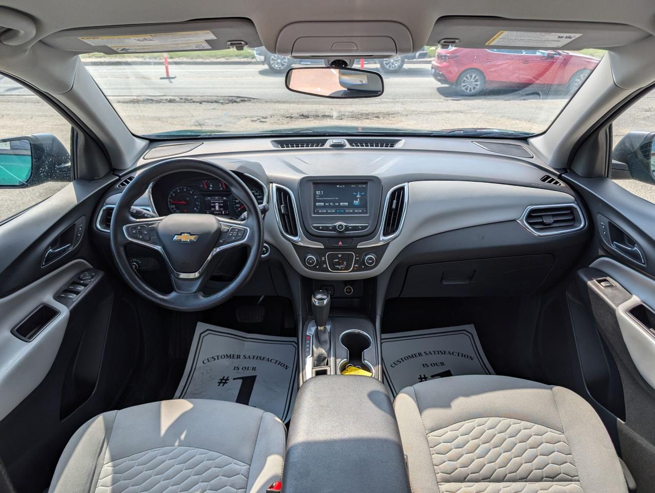 2018 Chevrolet Equinox LS | HEATED SEATS | CARPLAY | ONE OWNER - Photo #9