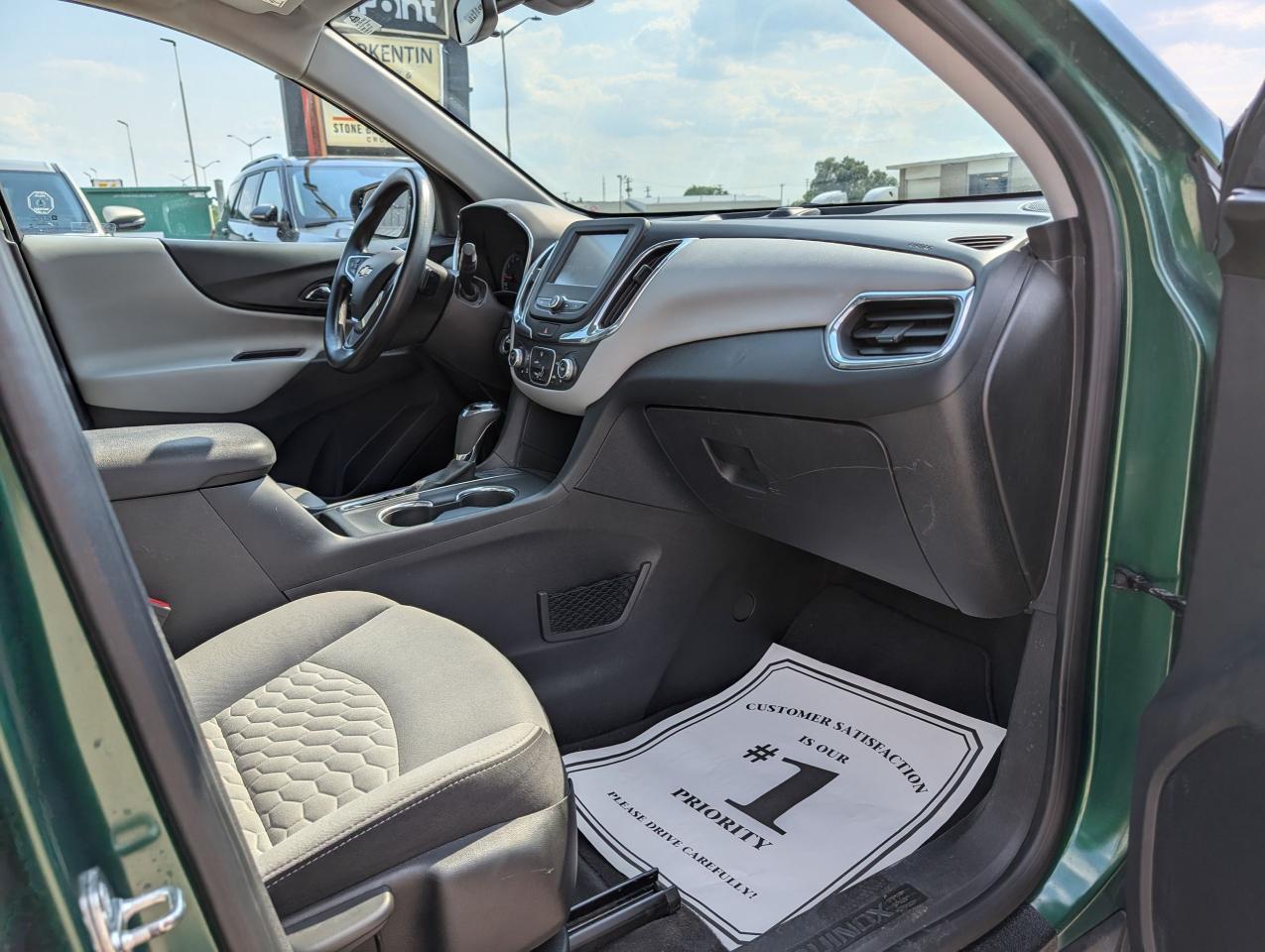 2018 Chevrolet Equinox LS | HEATED SEATS | CARPLAY | ONE OWNER - Photo #20