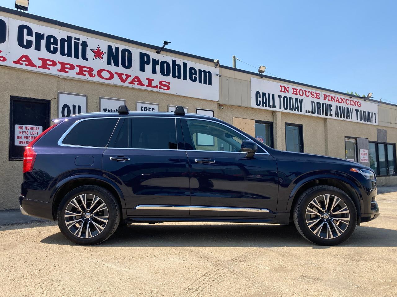 2016 Volvo XC90 T6 Inscription - Photo #3