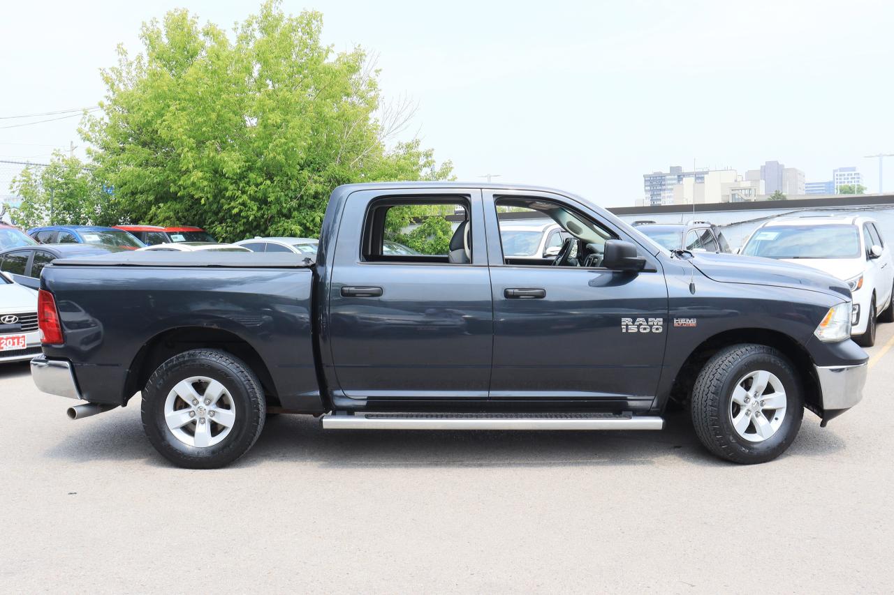 2017 RAM 1500 ST | Crew Cab | 4x4 | Cam | Tonneau Cover | Tinted Photo46