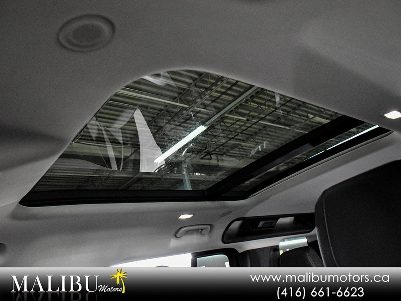 2020 Land Rover Defender First Edition Photo