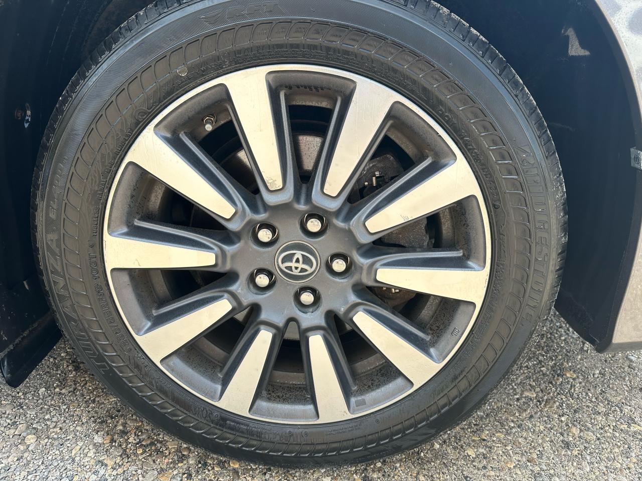 2018 Toyota Sienna Limited AWD - Photo #7