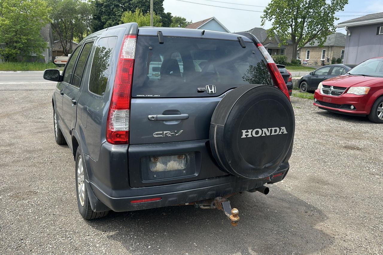 2005 Honda CR-V EX - Photo #2