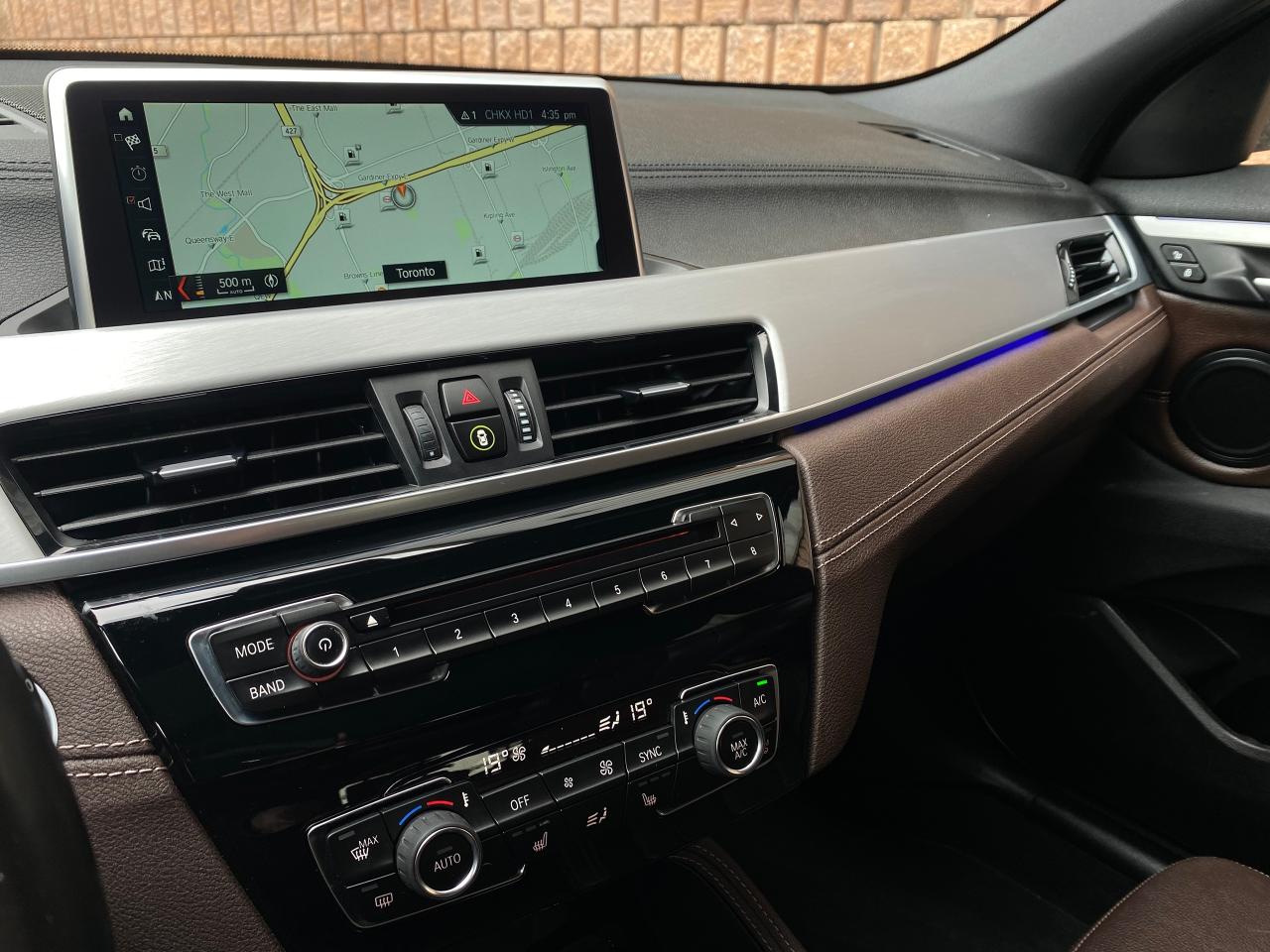 2018 BMW X2 xDRIVE28i-M SPORT-NAVI-CAMERA-HUD-PANO ROOF - Photo #17