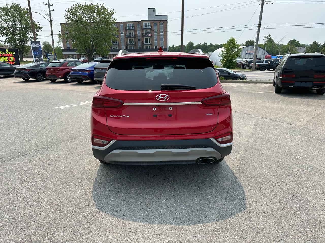2020 Hyundai Santa Fe Preferred Photo25