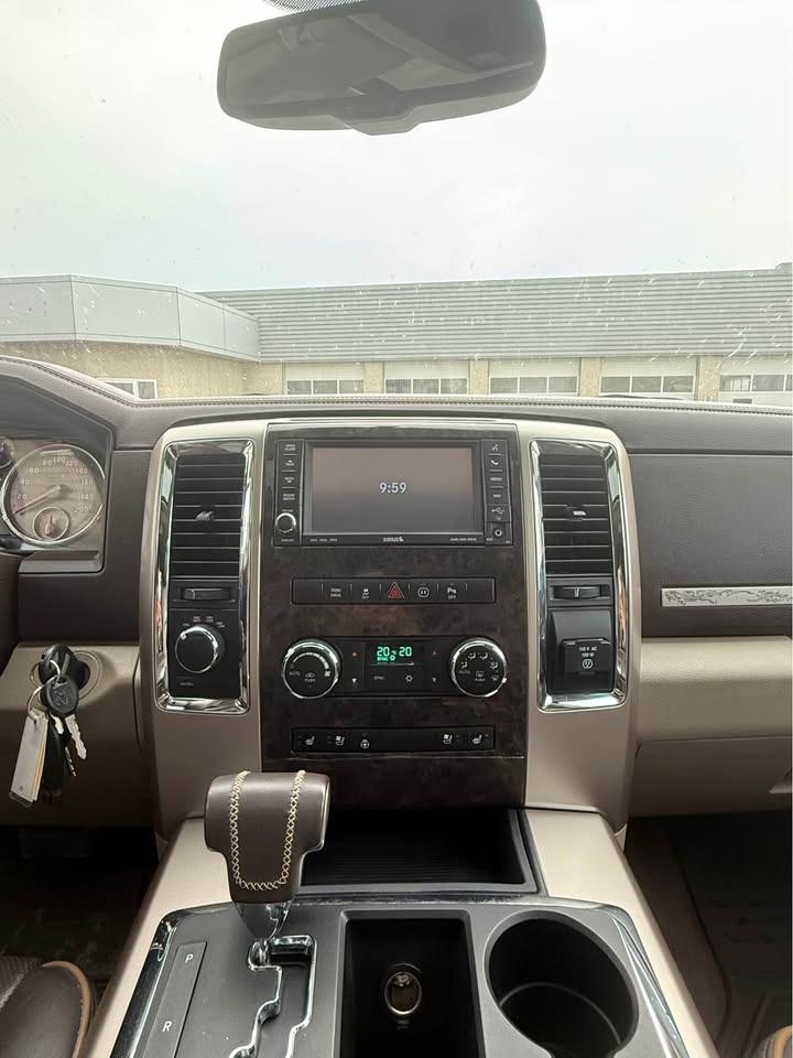 2012 RAM 1500 LARAMIE LONGHORN - Photo #11