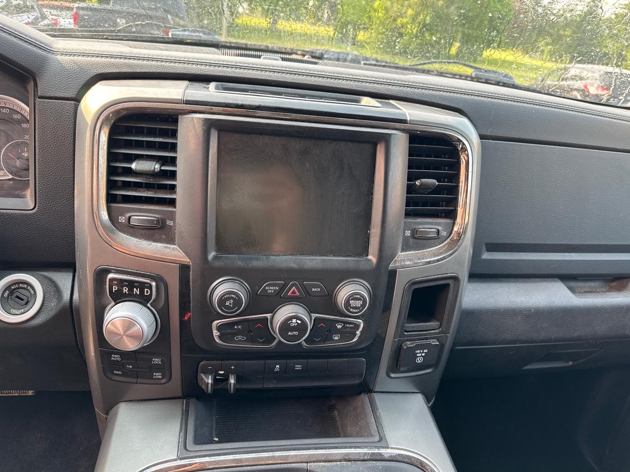 2016 RAM 1500 SPORT - Photo #15