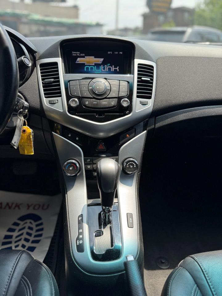 2014 Chevrolet Cruze 2LT - Photo #10