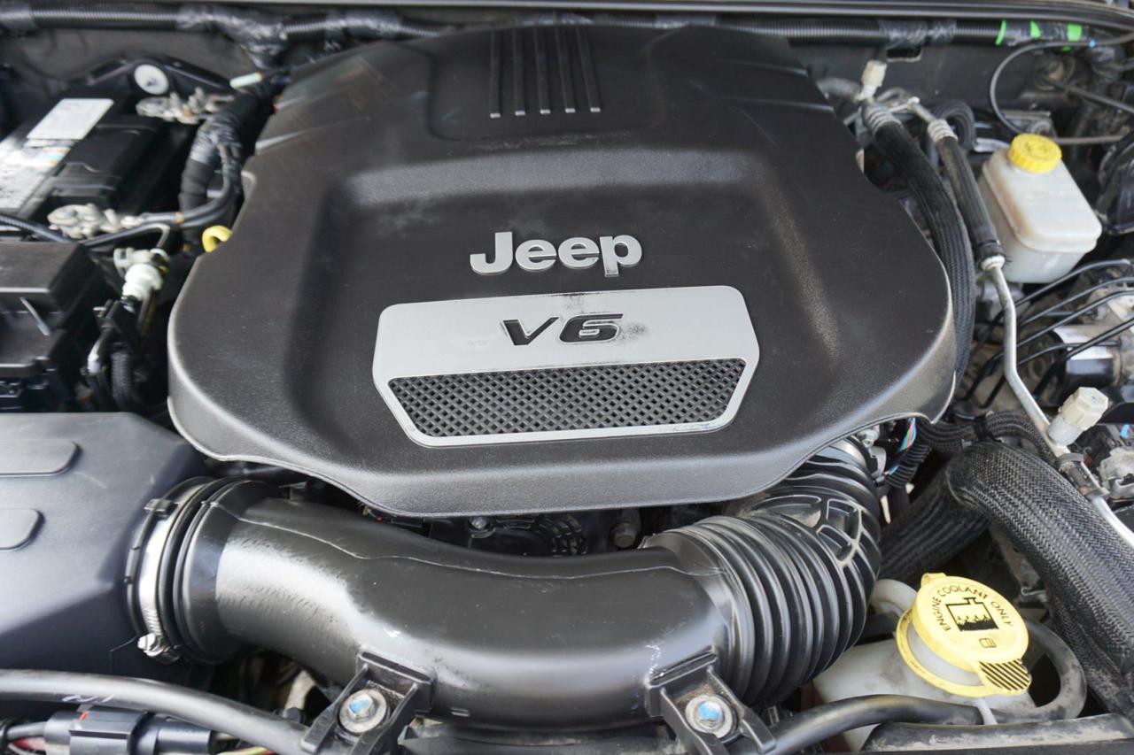 2016 Jeep Wrangler V6 SPORT 4WD CERTIFIED *1 OWNER*ACCIDENT FREE* JEEP MAINTAIN* BLUETOOTH CRUISE ALLOYS - Photo #31