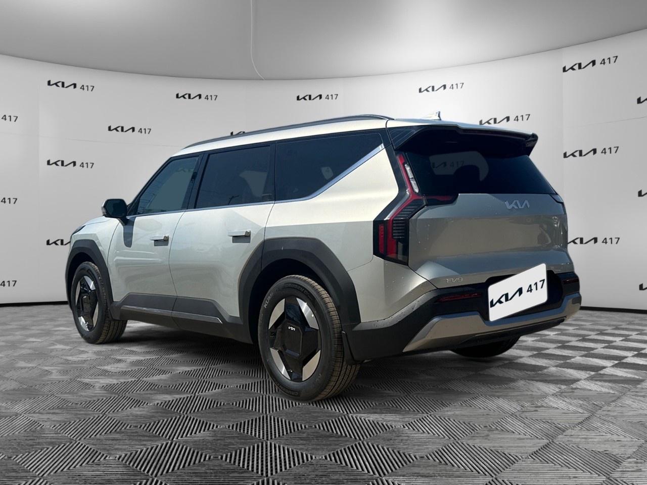 2026 Kia EV9 Land AWD Photo2