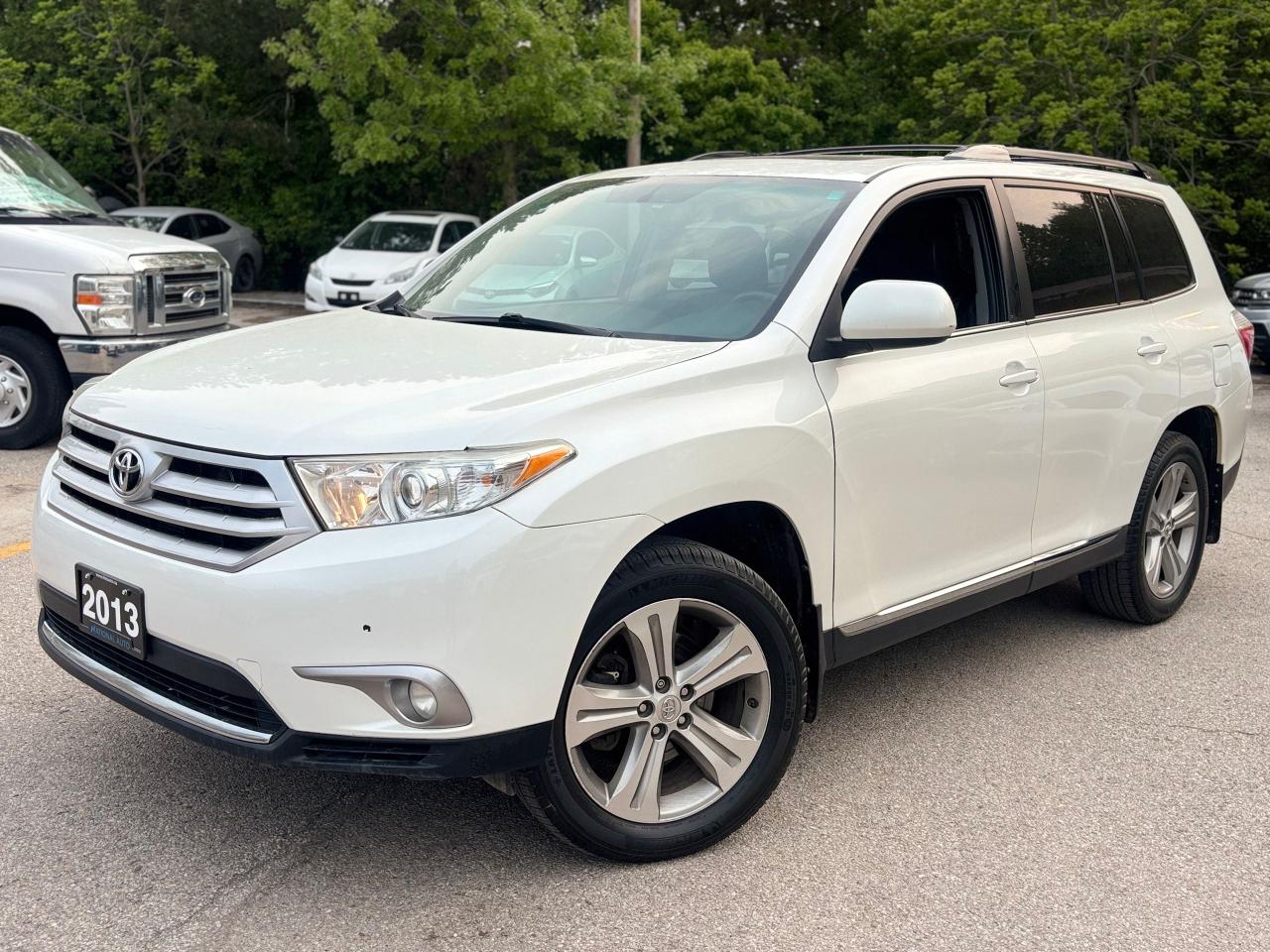Used 2013 Toyota Highlander LEATHER.SUNROOF,7 PASS,SAFETY+WARRANTY INCLUDED for sale in Richmond Hill, ON