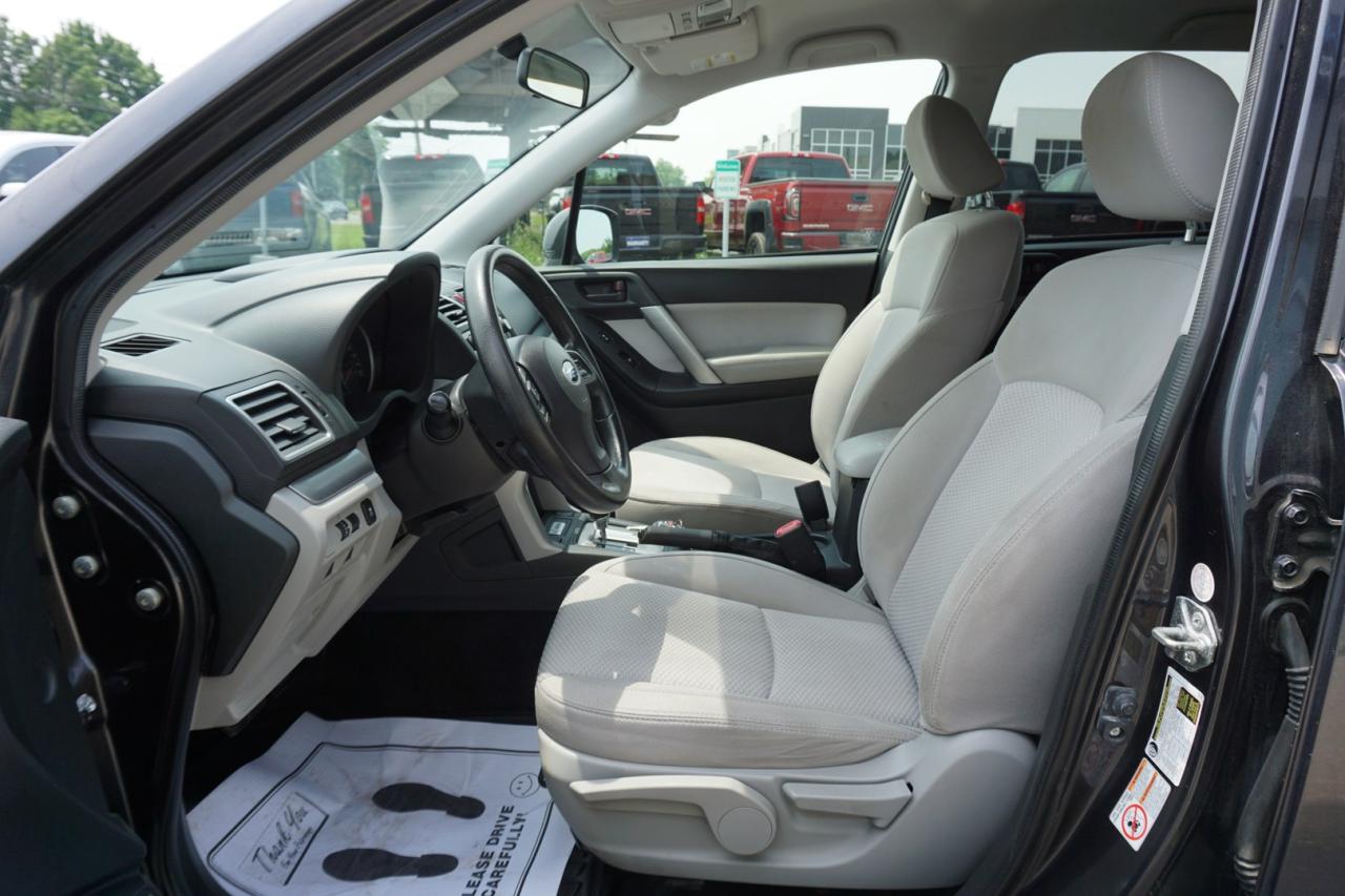 2016 Subaru Forester 2.5i Premium PZEV CVT AED CERTIFIED *ACCIDENT FREE* CAMERA BLUETOOTH HEATED SEATS CRUISE ALLOYS - Photo #16