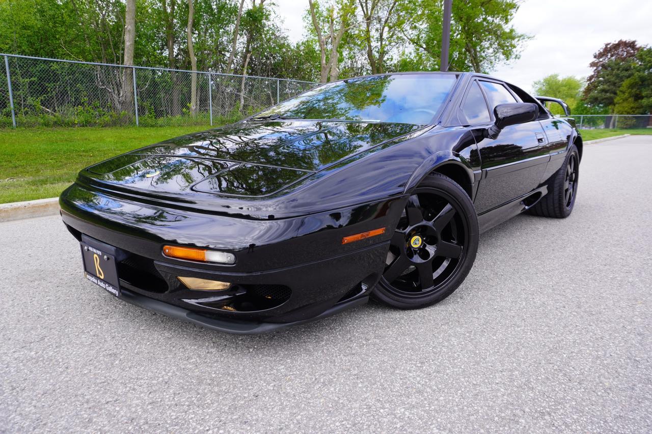 1998 Lotus Esprit PRISTINE / LOW KM'S / NO ACCIDENTS / LOCAL CAR