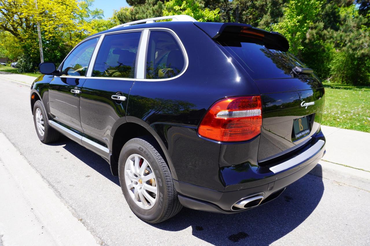2008 Porsche Cayenne RARE / 6 SPEED MANUAL / NO ACCIDENTS / LOCAL TRUCK Photo2