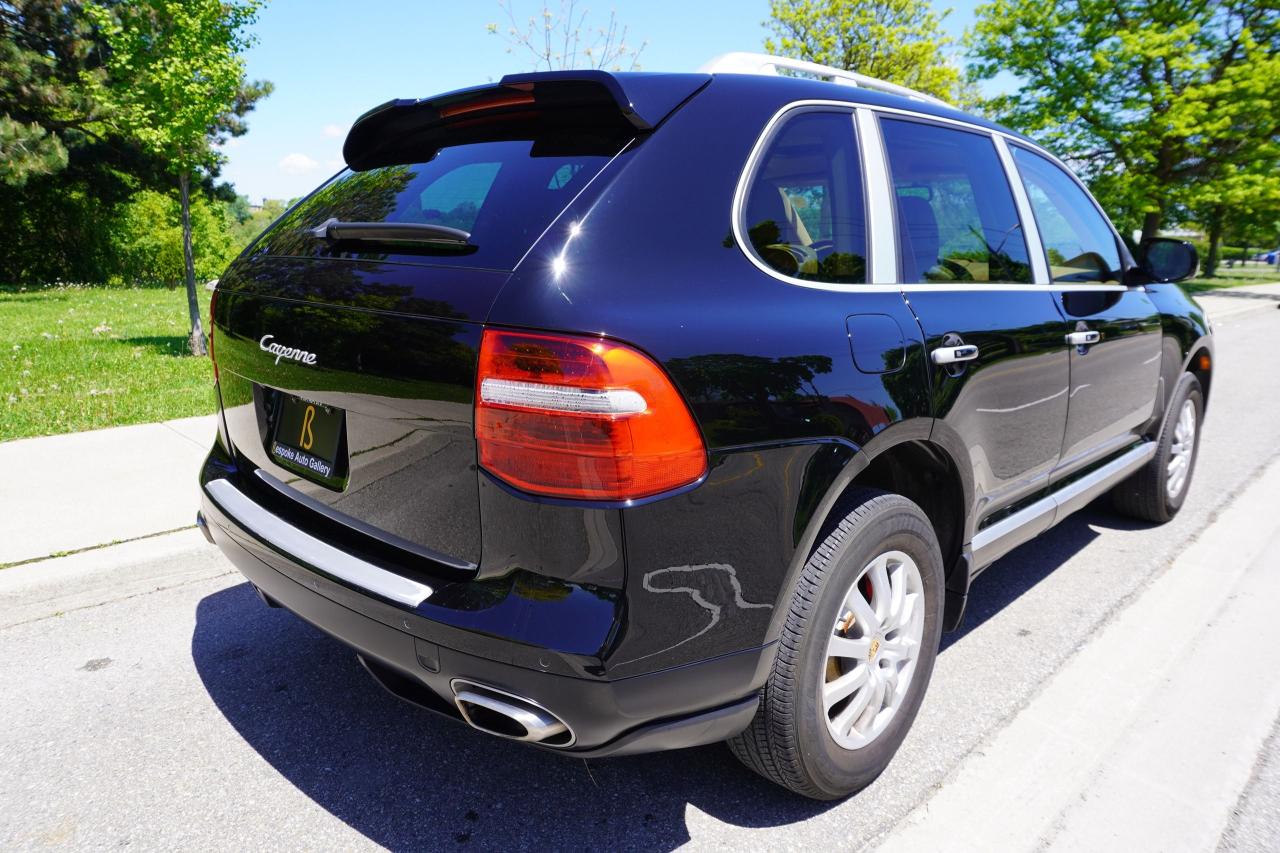 2008 Porsche Cayenne RARE / 6 SPEED MANUAL / NO ACCIDENTS / LOCAL TRUCK Photo3