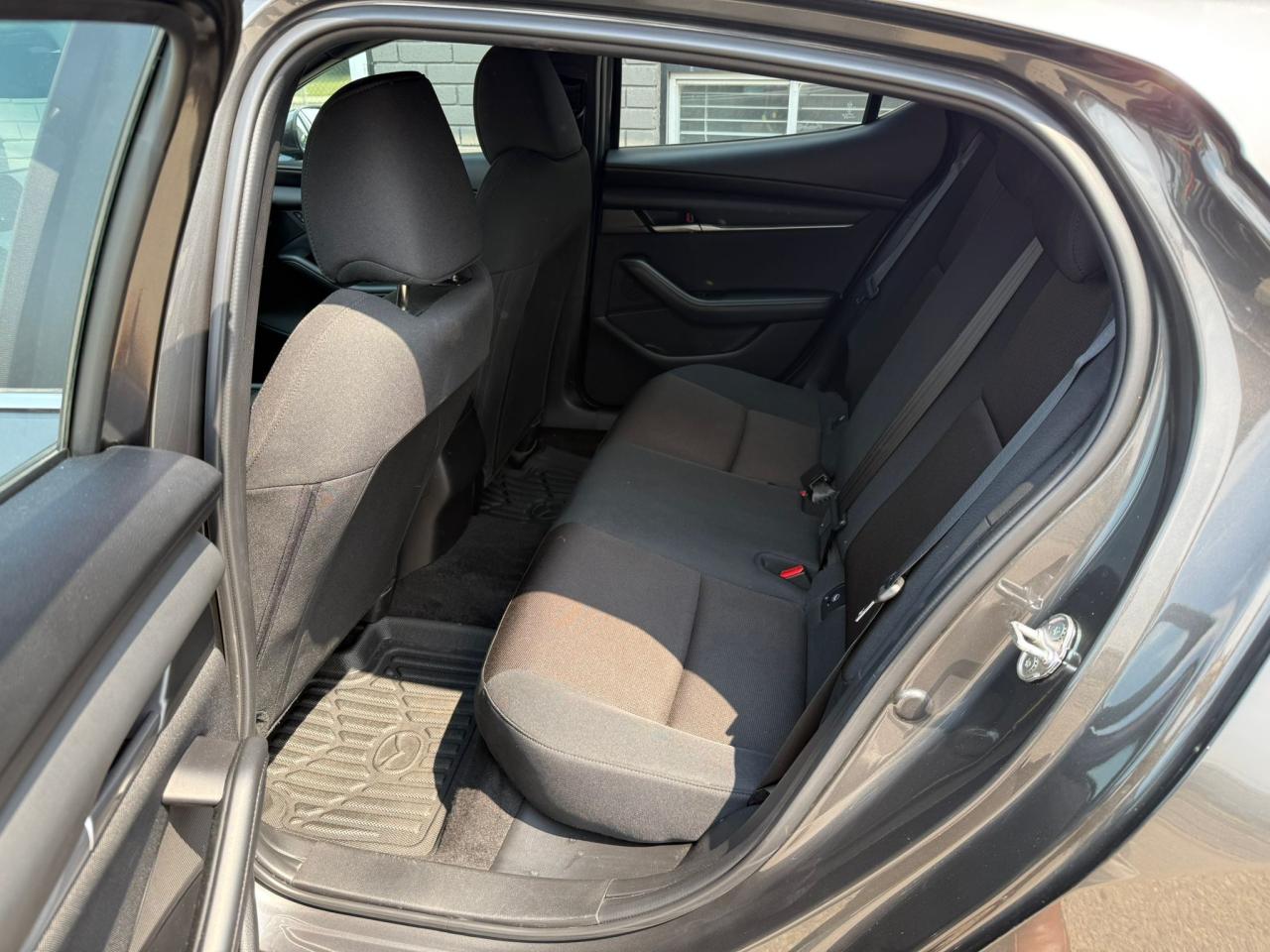2025 Mazda MAZDA3 GX SPORT HATCHBACK - Photo #12