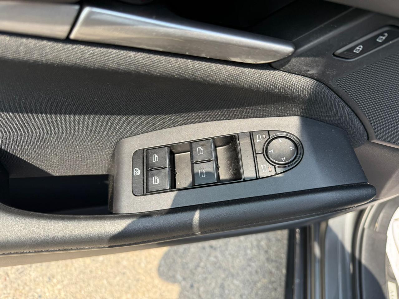 2025 Mazda MAZDA3 GX SPORT HATCHBACK - Photo #17