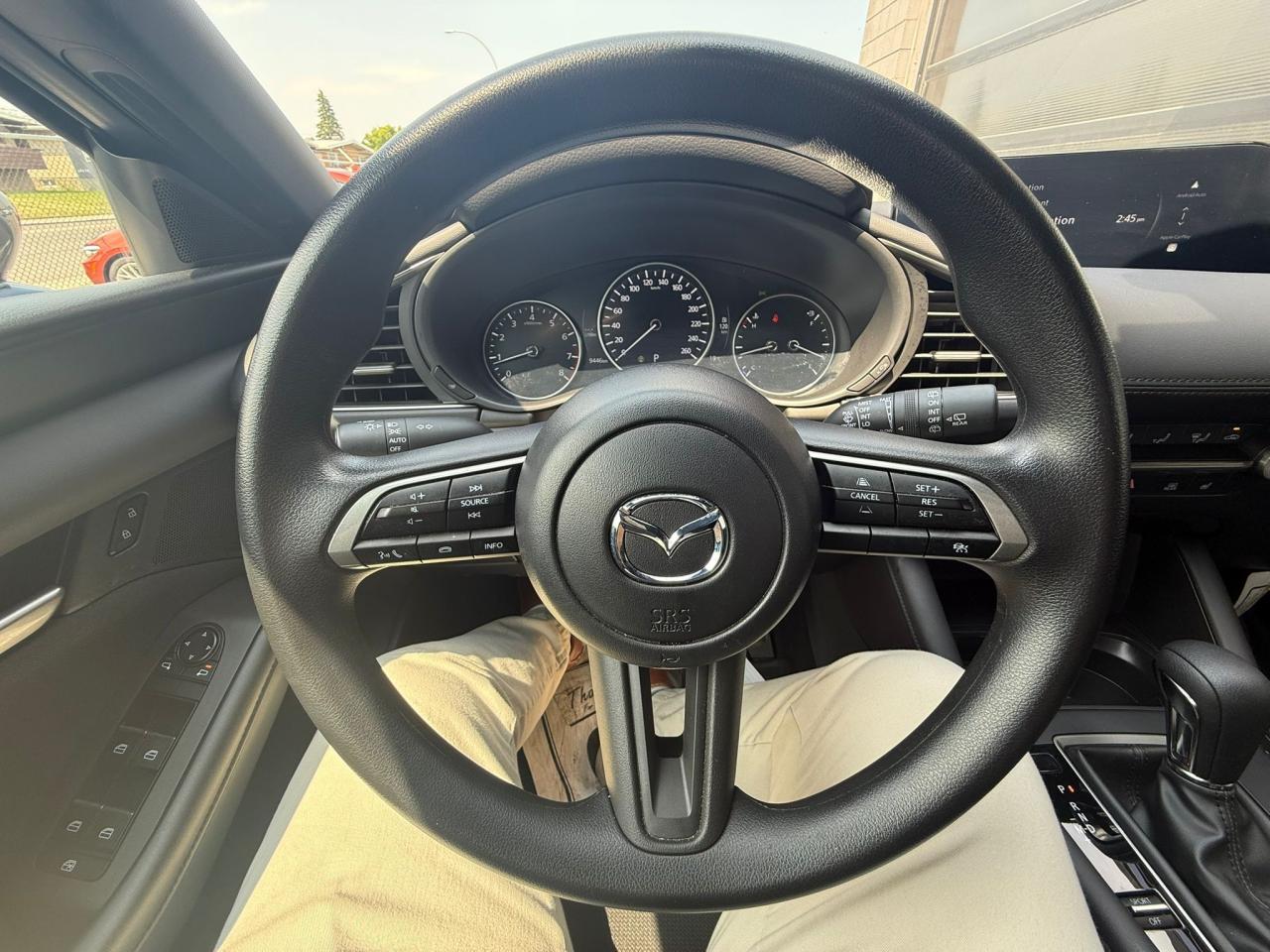 2025 Mazda MAZDA3 GX SPORT HATCHBACK - Photo #18
