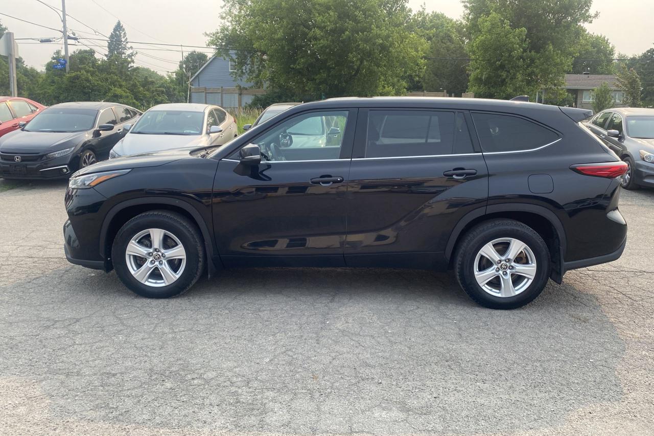 2020 Toyota Highlander LE - Photo #7