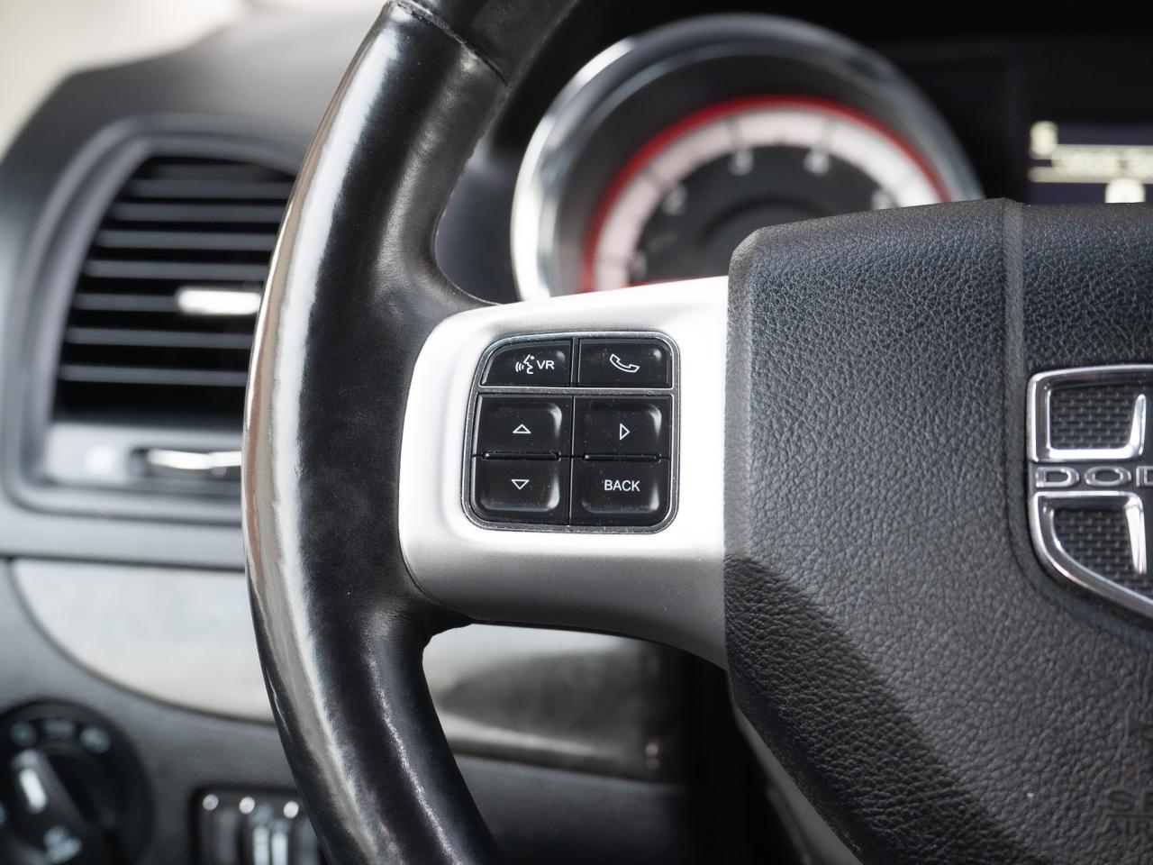2017 Dodge Grand Caravan Crew Plus - Photo #10