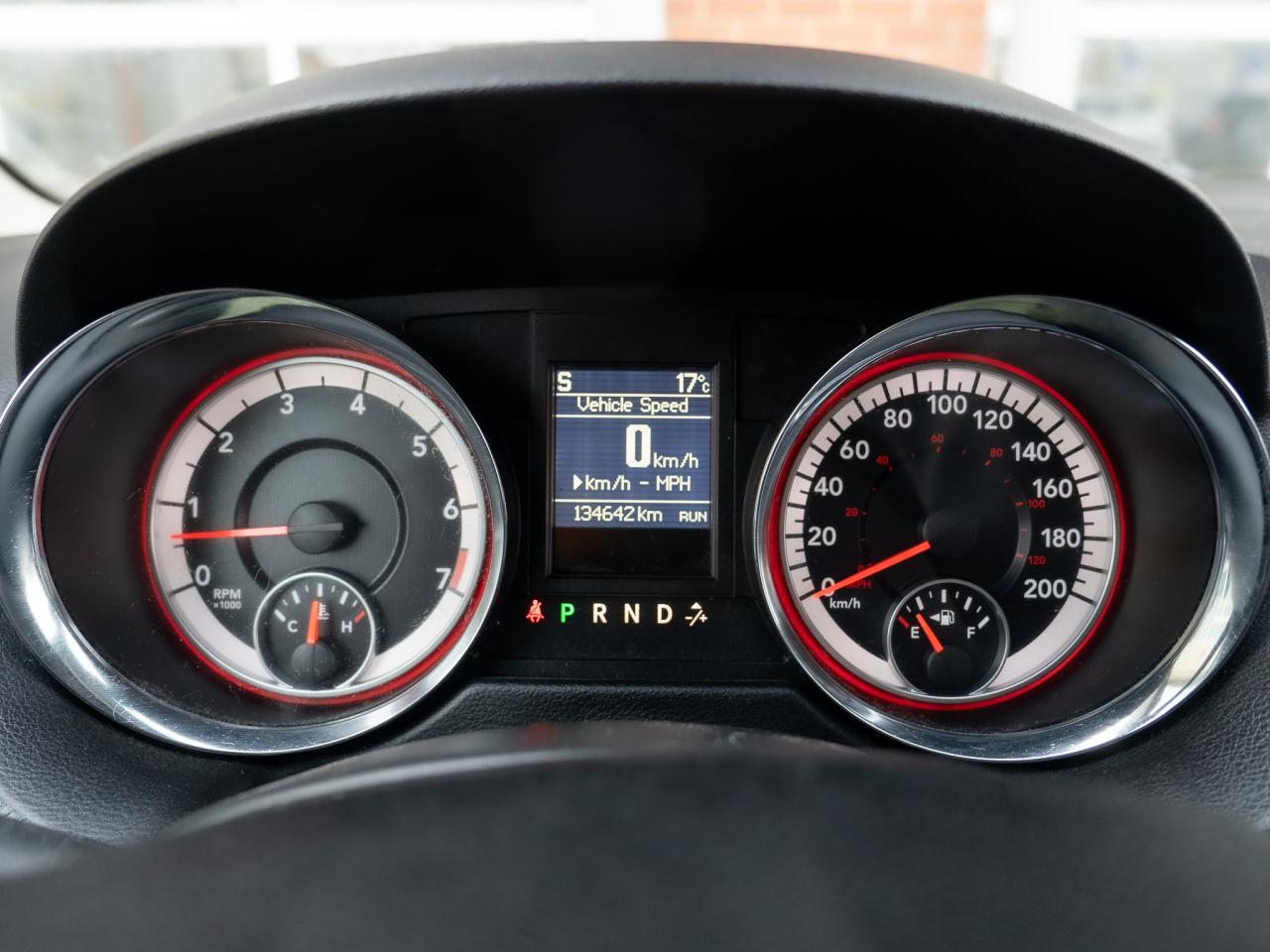 2017 Dodge Grand Caravan Crew Plus - Photo #12