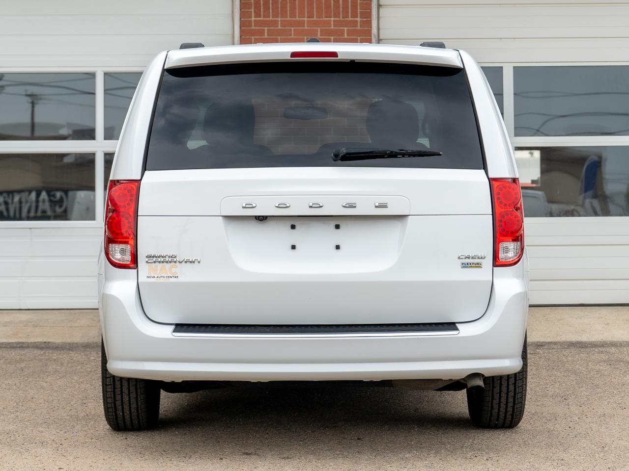 2017 Dodge Grand Caravan Crew Plus - Photo #6