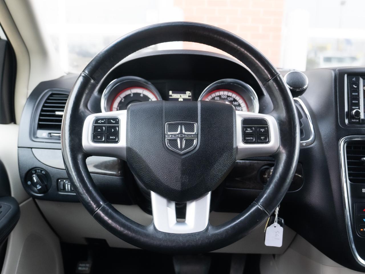 2017 Dodge Grand Caravan Crew Plus - Photo #9