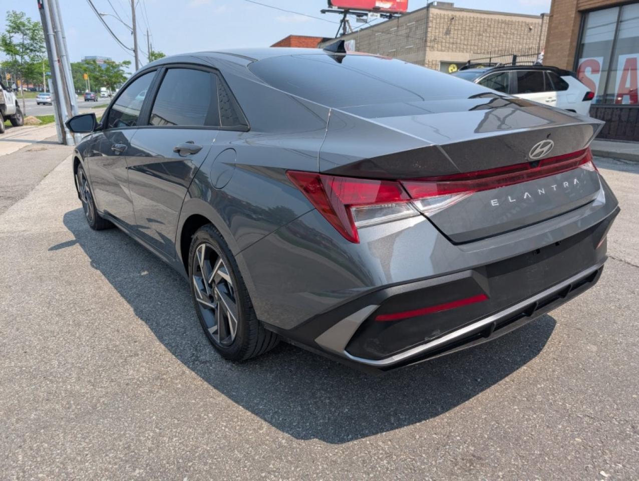 2024 Hyundai Elantra SEL*SUNROOF*TECHPACK*TOUCHSCREEN *NAV*LOADED *PRIC - Photo #3