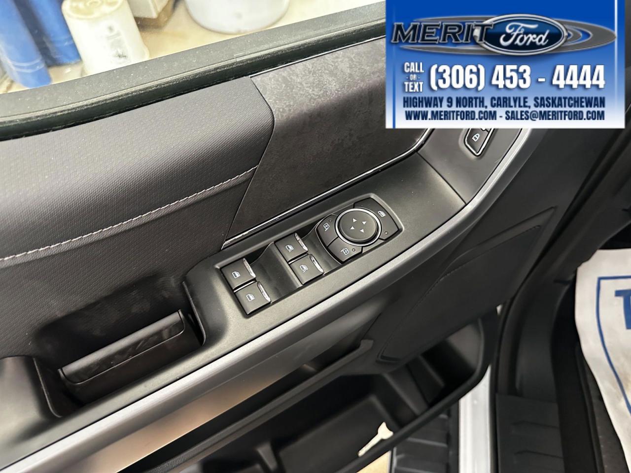 2025 Ford F-150 XLT - Black Sport Package, V6 + Photo5