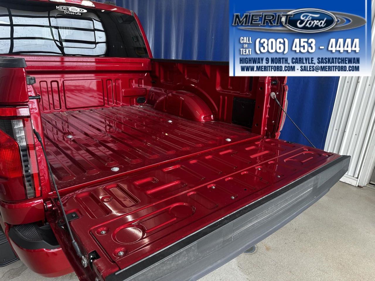 2025 Ford F-150 XLT - Heated Seats, + MORE Photo5