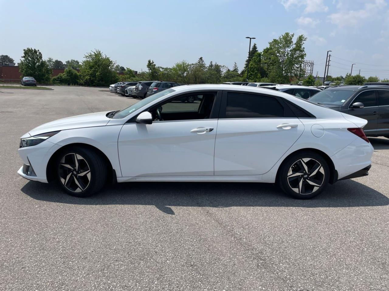 2021 Hyundai Elantra Ultimate Tech - Photo #3