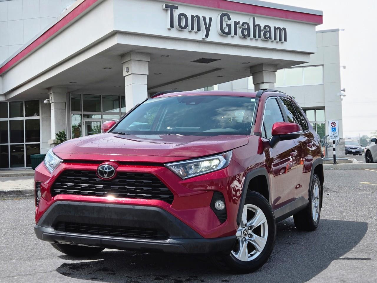 Used 2021 Toyota RAV4 XLE for sale in Ottawa, ON