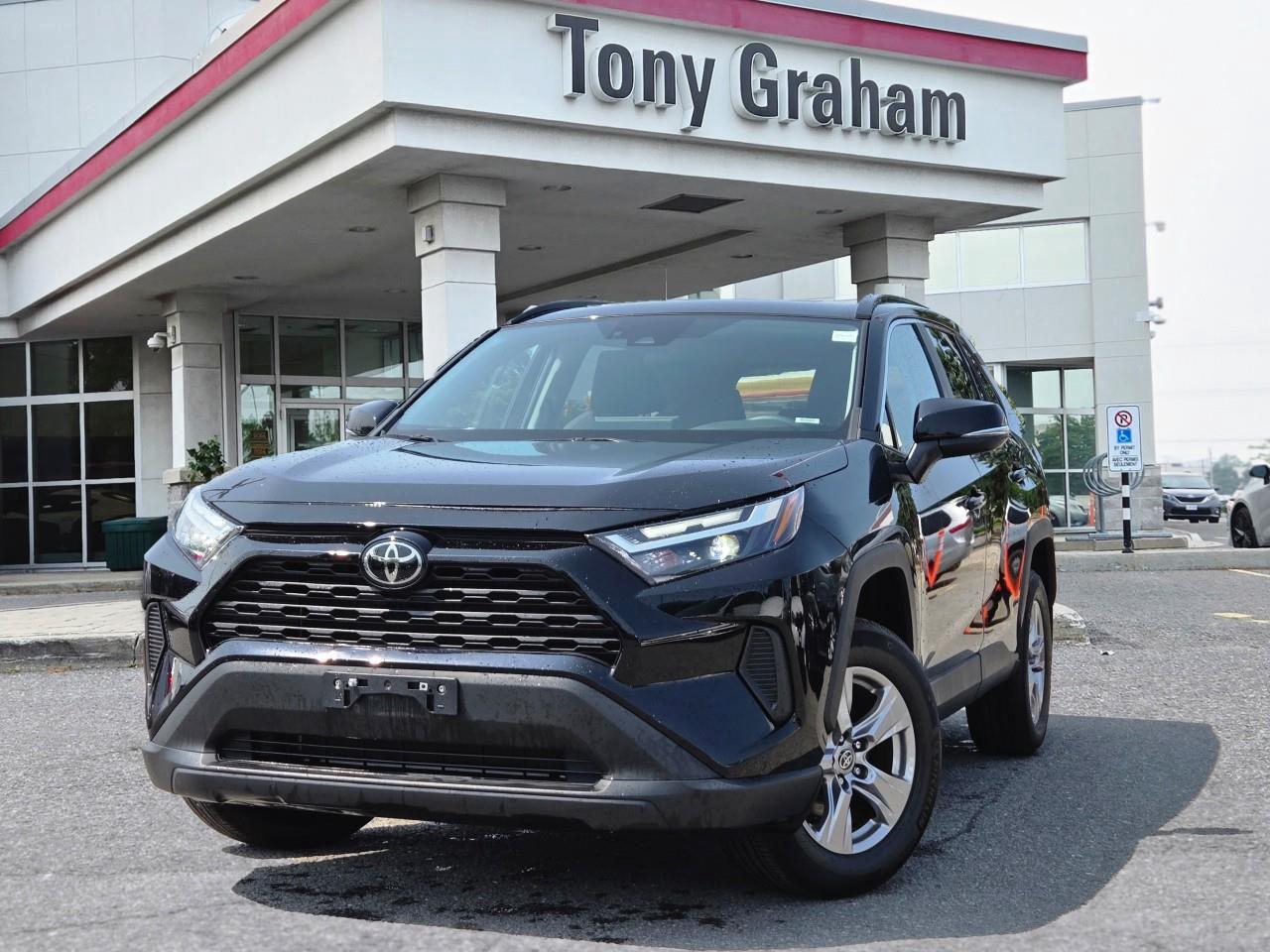 Used 2023 Toyota RAV4 XLE for sale in Ottawa, ON